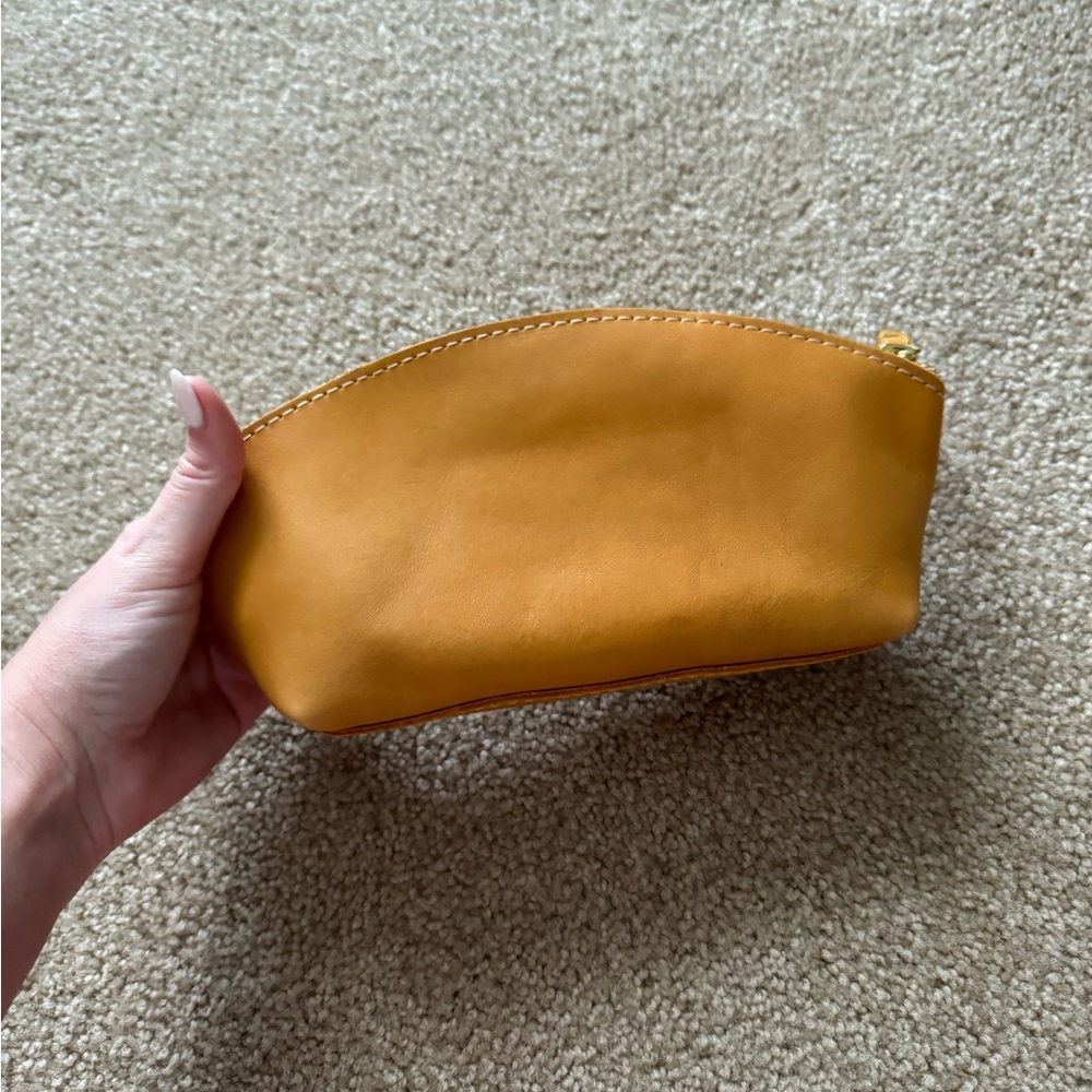 Portland leather eclipse makeup bag